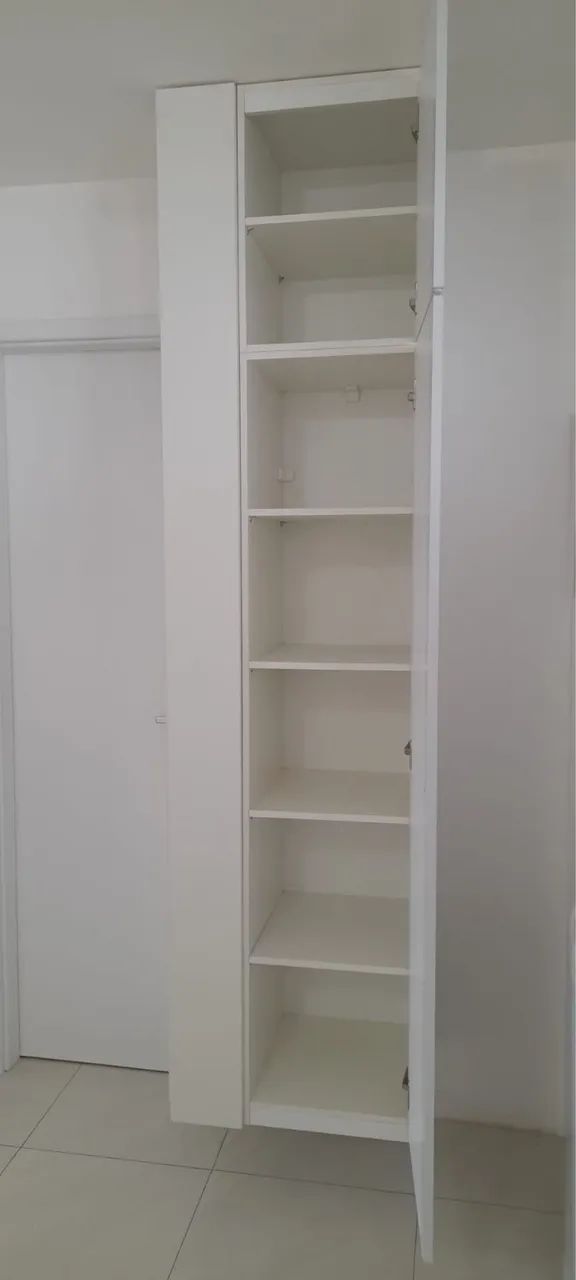 Armário multiuso Branco