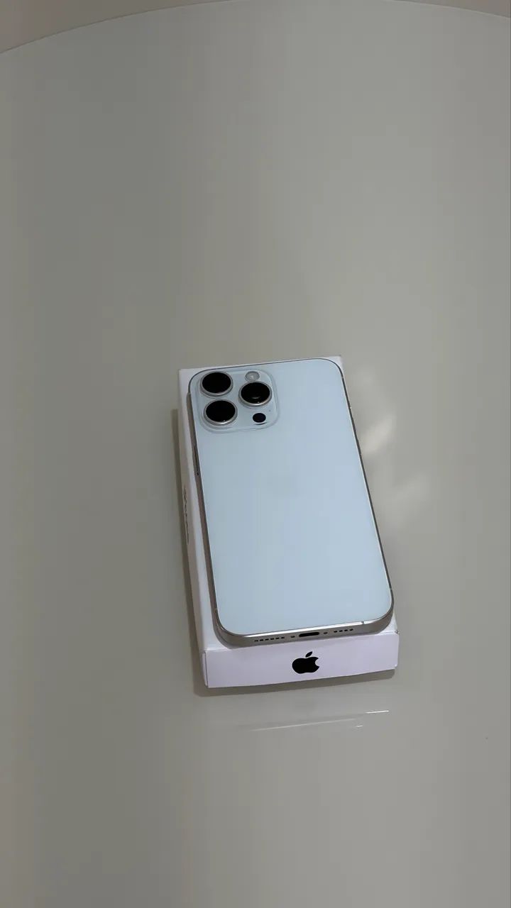 iPhone 15 pro max - Foto 3