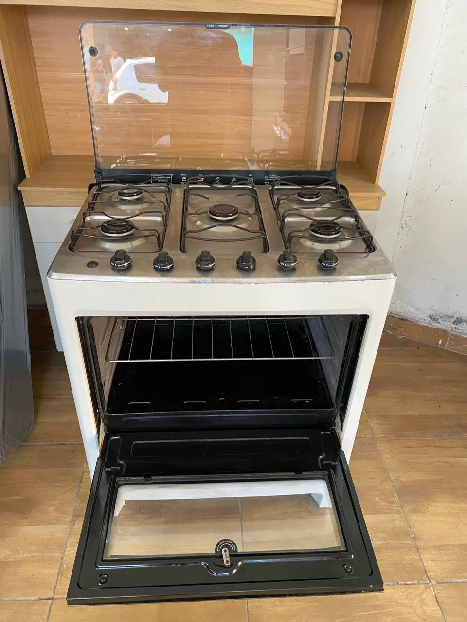 Fogão Eletrolux 5 bocas branco funcionando perfeitamente  - Foto 4