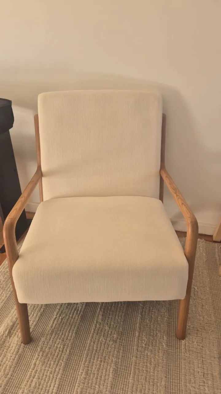 POLTRONA DE MADEIRA DE FREIXO E LINHO OFF WHITE ZARA - Foto 3