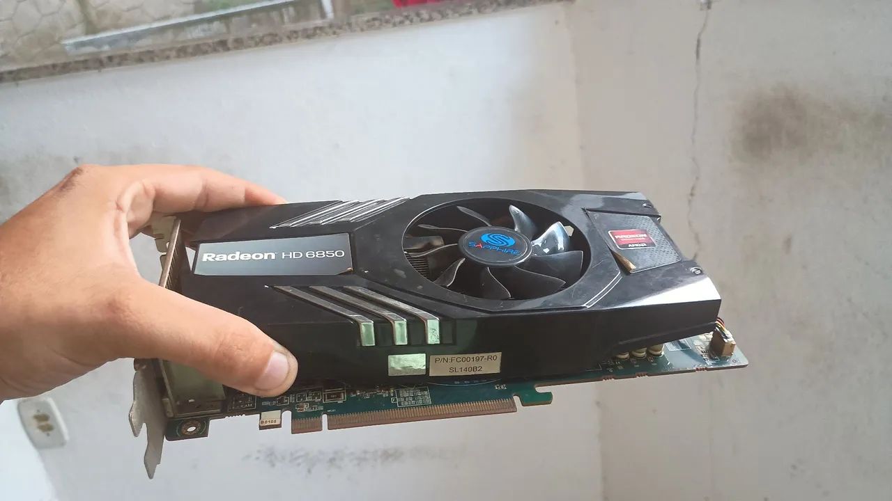 Placa de vídeo Radeon HD 6850 - Foto 4