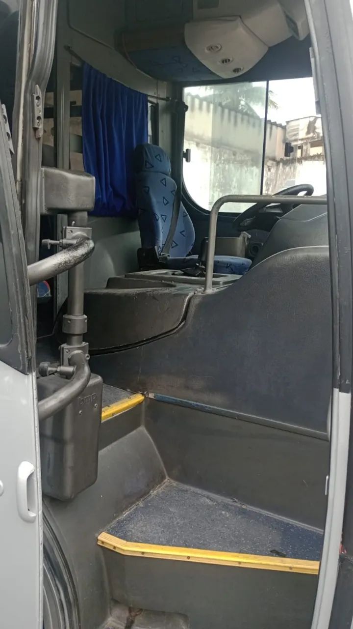 Micro Ônibus Executivo - Foto 9