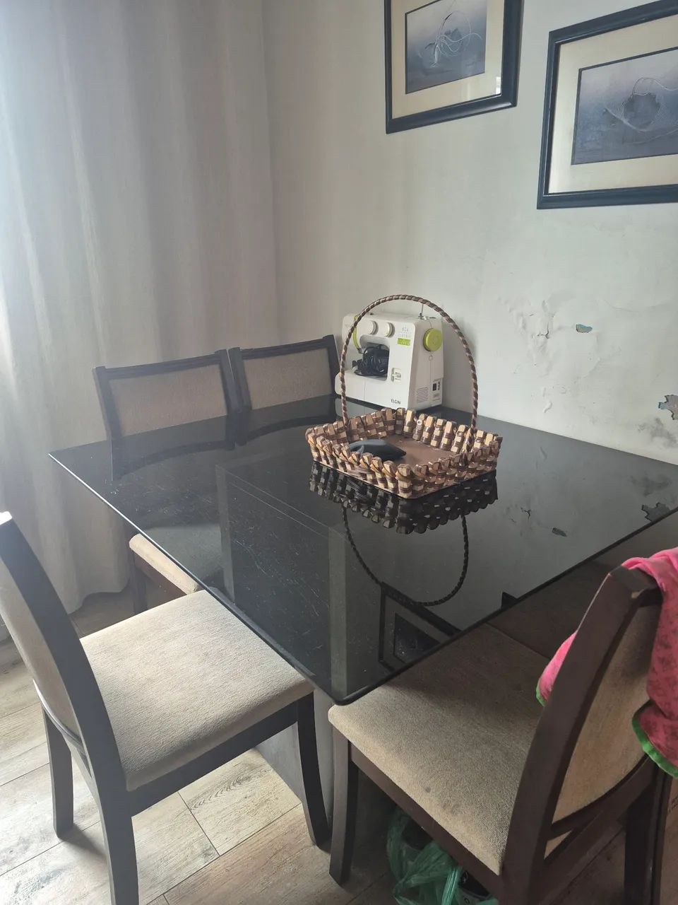 Mesa de jantar com 5 cadeiras - Foto 2