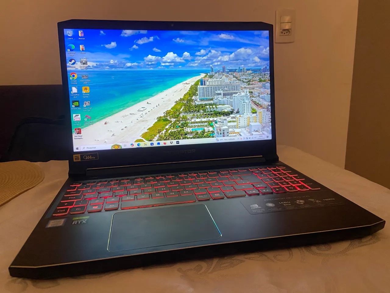 Notebook Acer Predator Helios 300 - I7 e RTX 2060