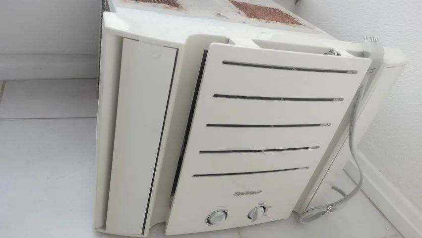 Ar condicionado de janela