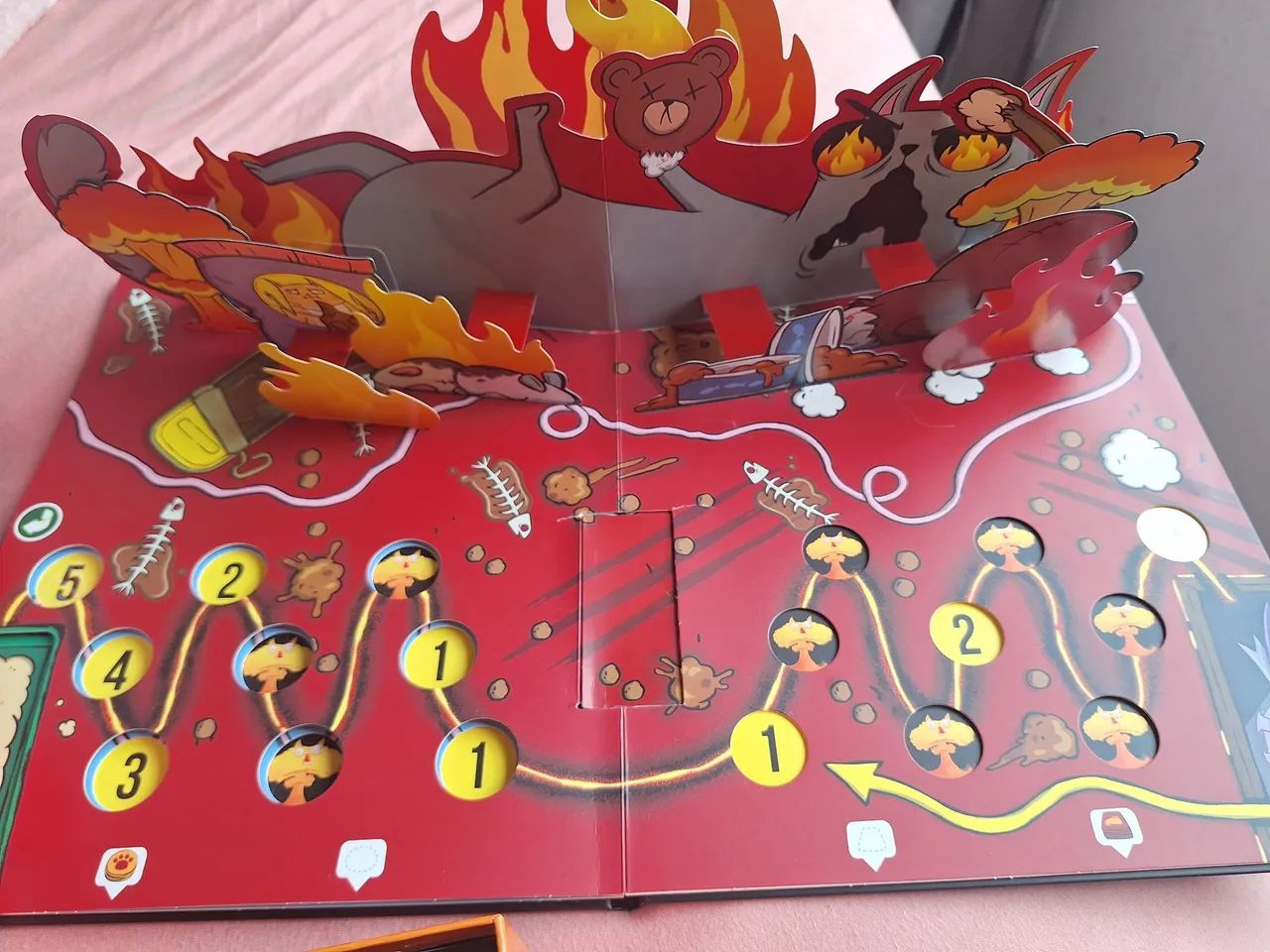 Exploding Kittens: O Jogo de Tabuleiro - Foto 3