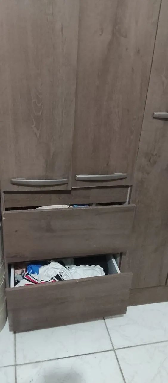 Vendo Guarda roupa  - Foto 2