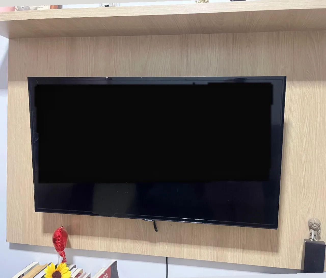 Tv para retirar peças 