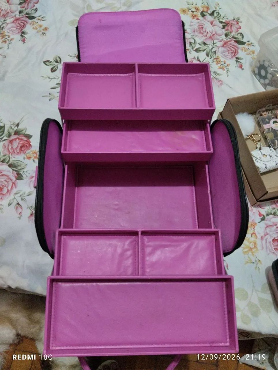 Maleta de Maquiagem ?