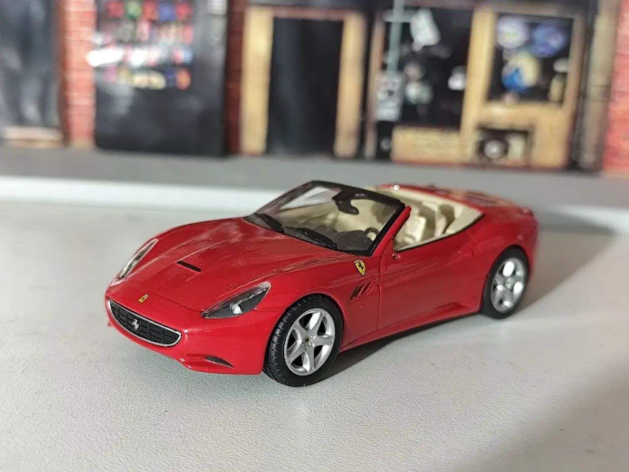 1/43 miniatura Ferrari 