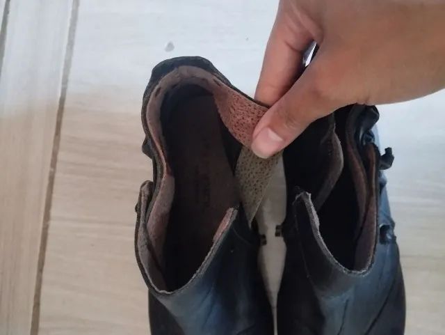 bota mondial preta - Foto 4