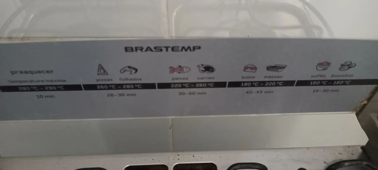 Vendo cama box solteiro com colchão valor 700 reais ZAP * - Foto 2