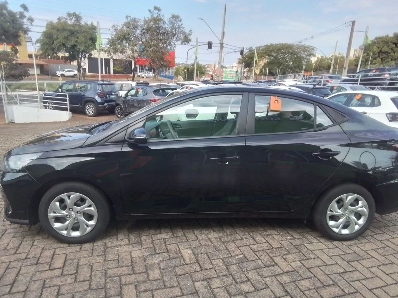 Hyundai HB20S Comfort 1.0 Flex 12V Mec. 2026 - Foto 2