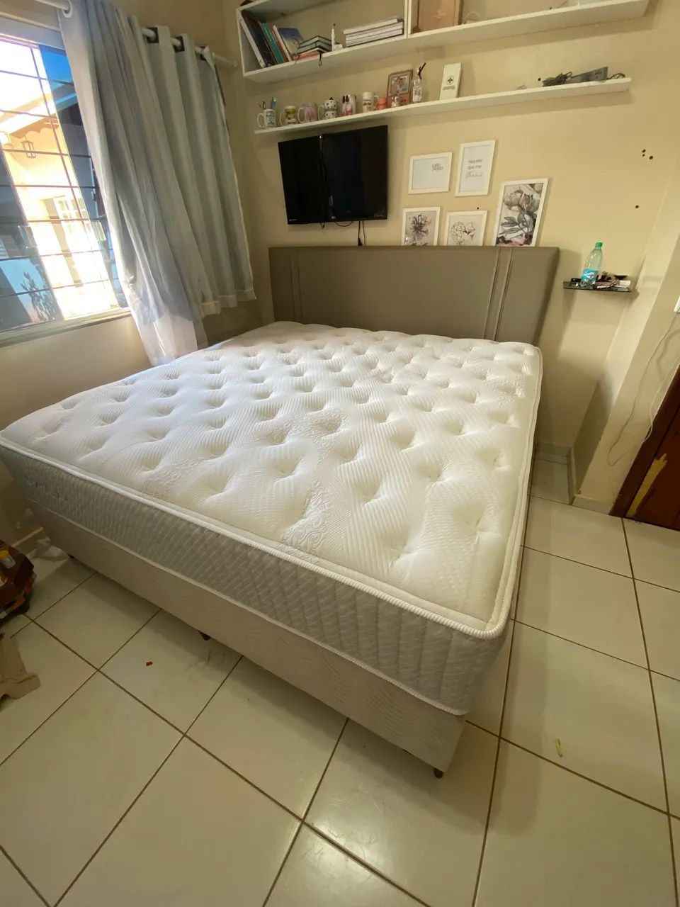 Cama completa king, colchão orion ortobom com base e cabeceira