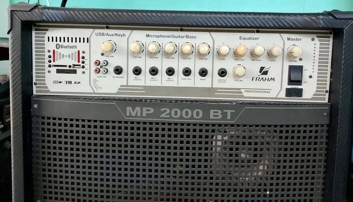 Caixa de som amplificada multiuso Frahm MP 2000 BT - Foto 2
