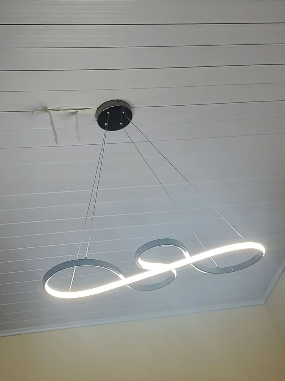 Lustre em led 