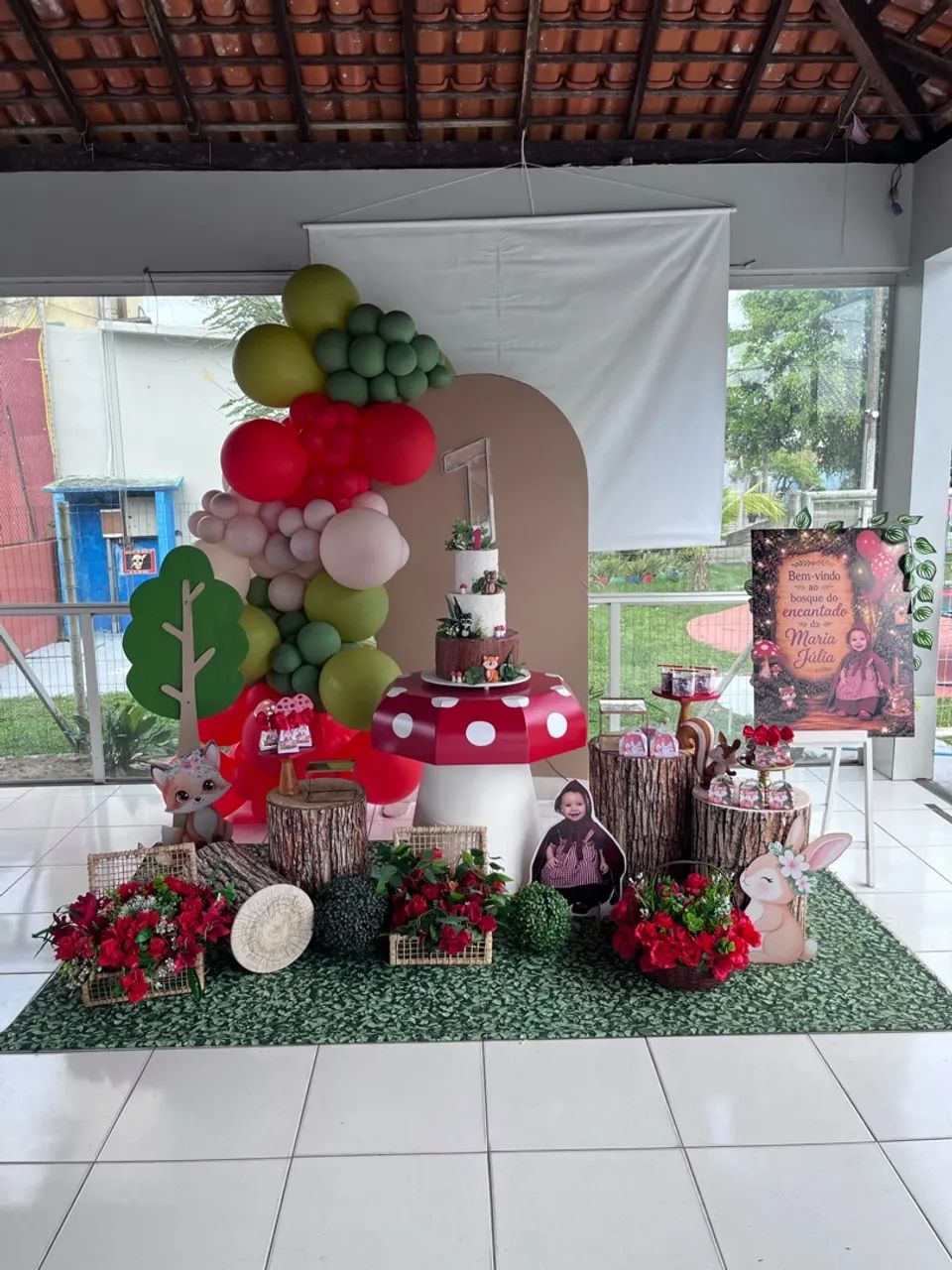 Decoração + pula pula 