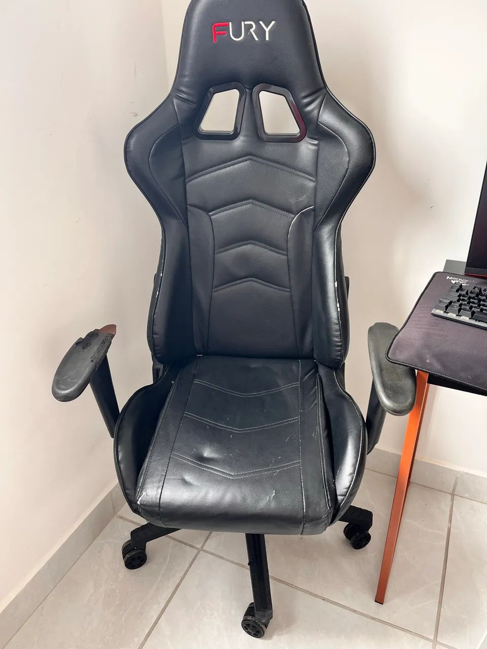 Cadeira game fury 