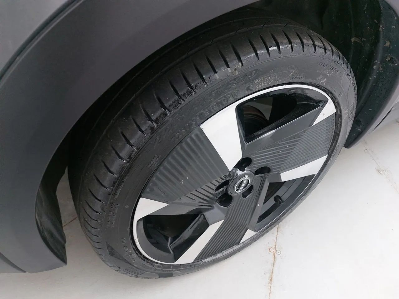 Nissan Kicks 1.0 Turbo Exclusive, foto 12 de 18
