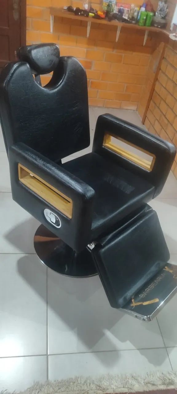 Cadeira de Barbeiro NOVA - Foto 2