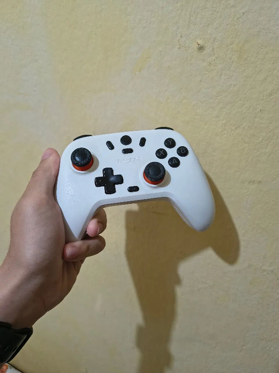 Controle Sem Fio GameSir Nova Lite Tri-Mode com Case e Dongle USB Original - Foto 3