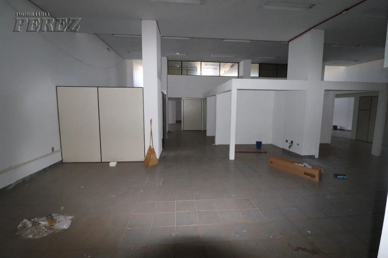 Imóvel comercial para alugar na Rua Mato Grosso no centro de Londrina. - Foto 5