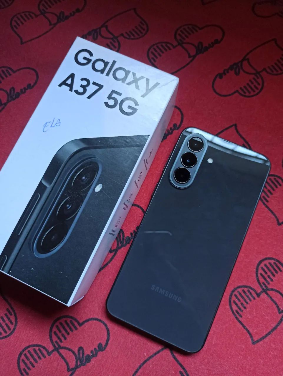 Troco por um iPhone 12 ou 13