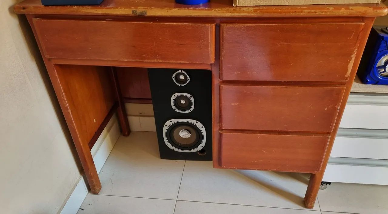 Mesa para escritório de madeira