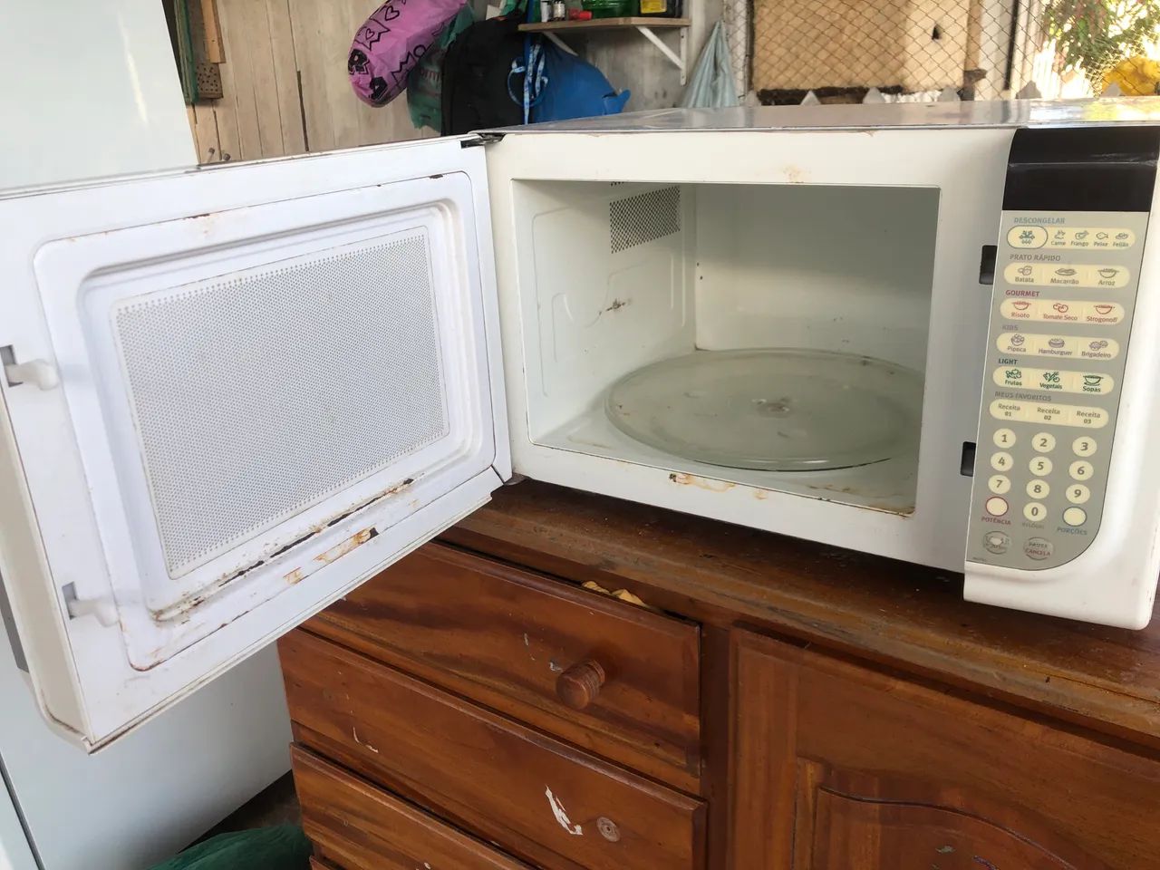 Vendo um micro-ondas Eletrolux.  - Foto 3