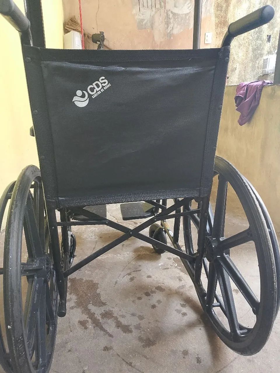 Vendo uma cadeira  - Foto 3