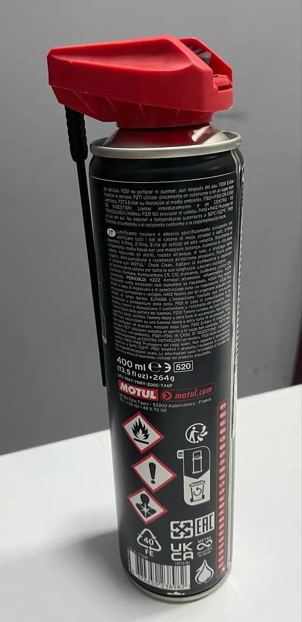 Lubrificante C2 e C4 Motul para correntes  - Foto 3