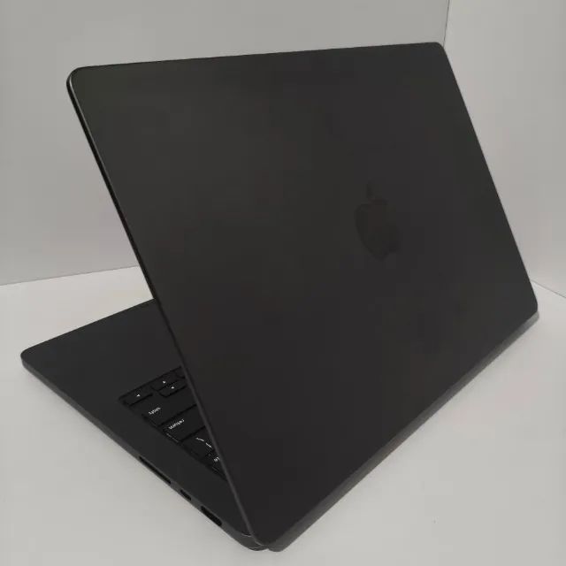 Apple Macbook Pro 14 M5 24GB RAM 1TB SSD - Notebooks - Fátima