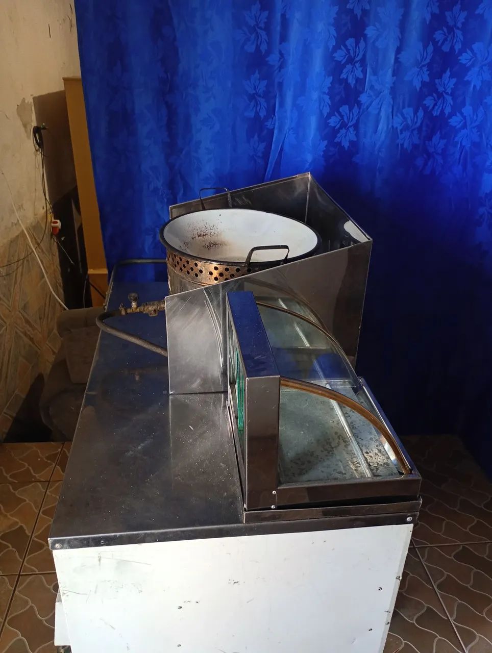 Vendo esse carrinho pra trabalhar com fritura.  - Foto 2