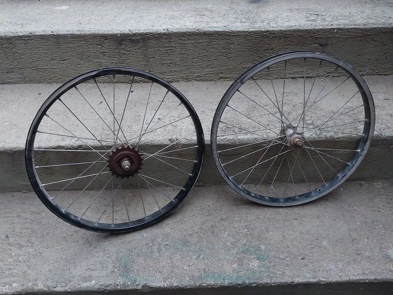 Bicicleta  - Foto 2
