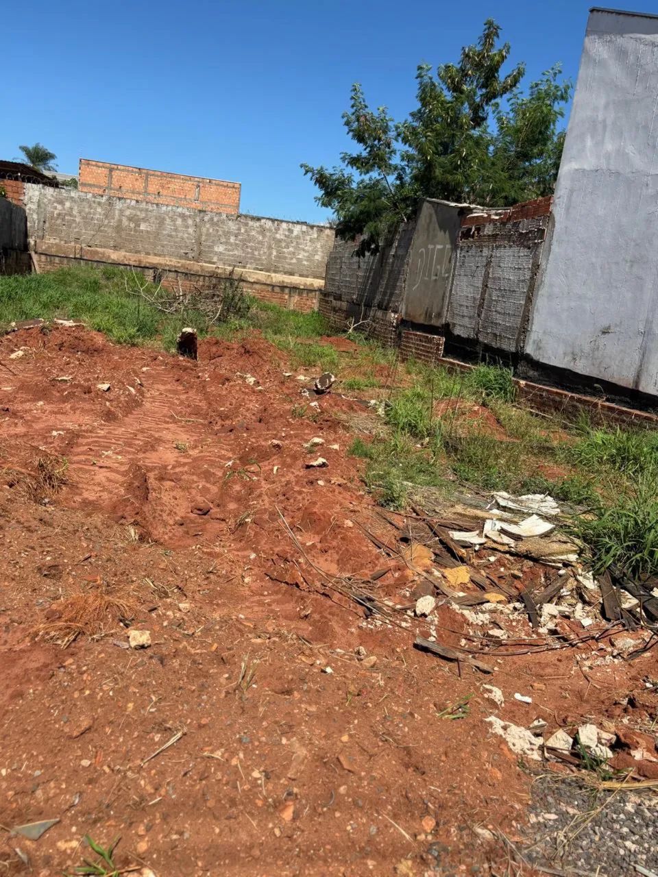 Vendo terreno próximo ao Alphaville 