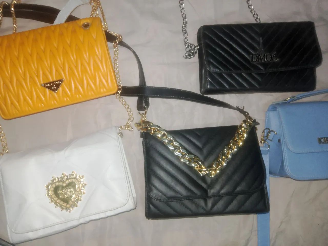 80 reais bolsas e suporte  - Foto 2