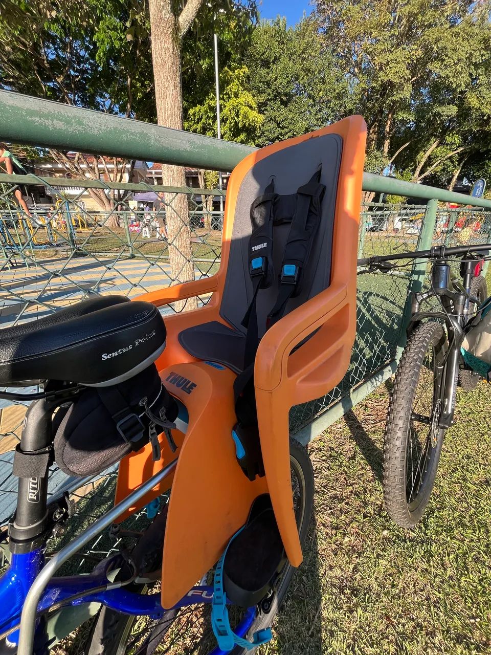 Cadeirinha bicicleta Thule - Foto 3