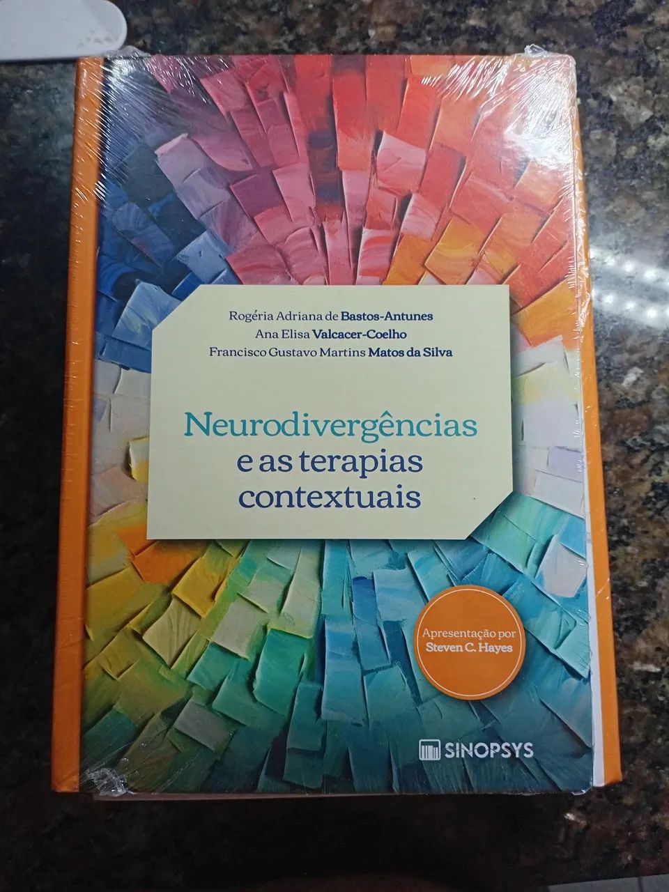 Neurodivergências e terapias contextuais