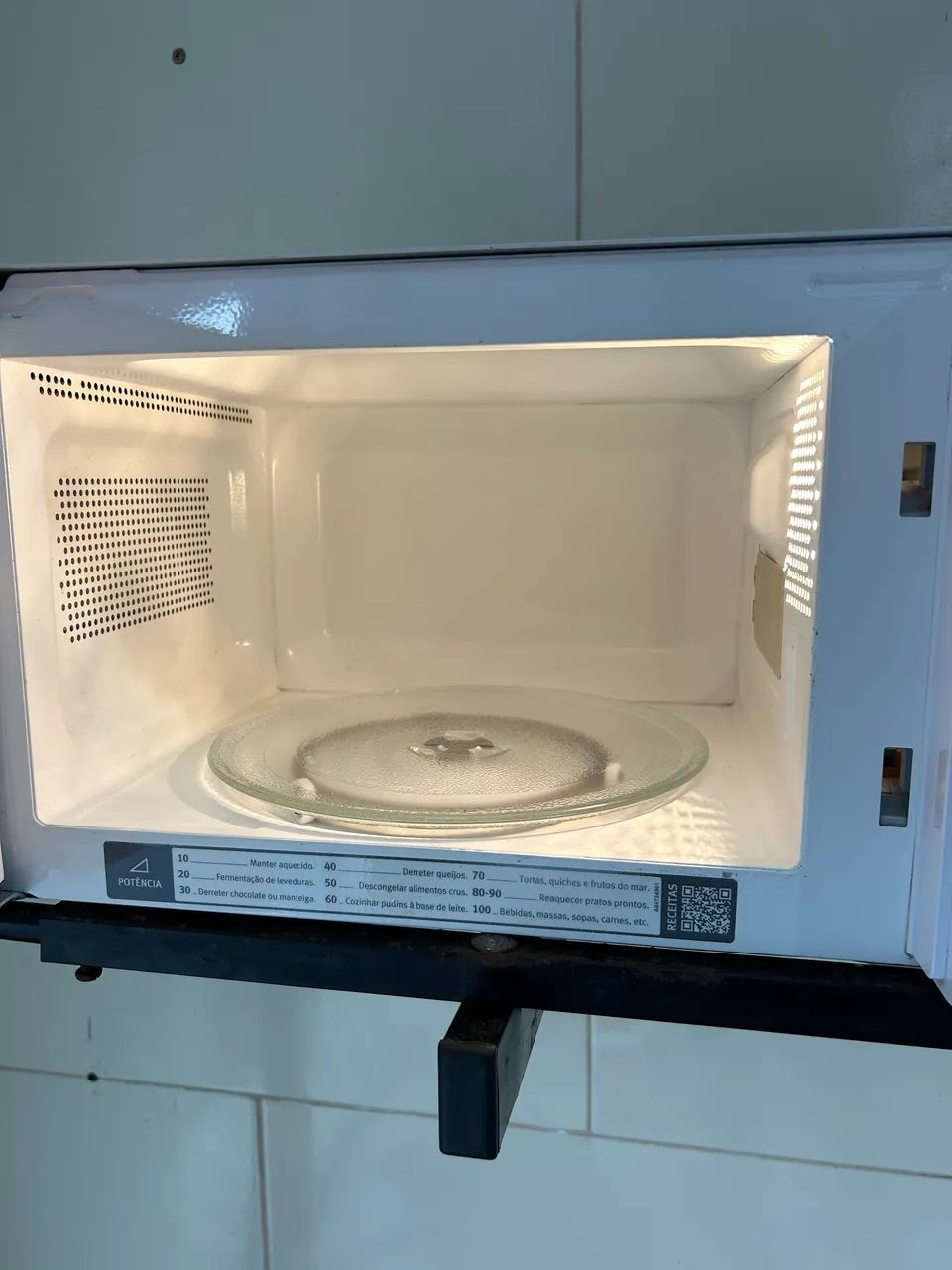 Microondas Electrolux 127v - Foto 2