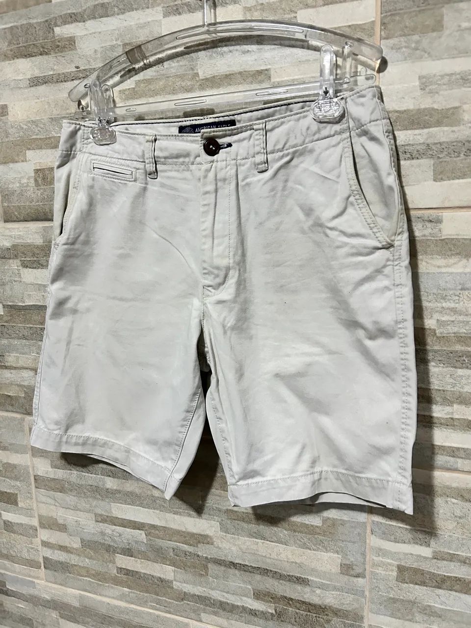 Bermuda casual bege American Eagle 33 - Foto 2