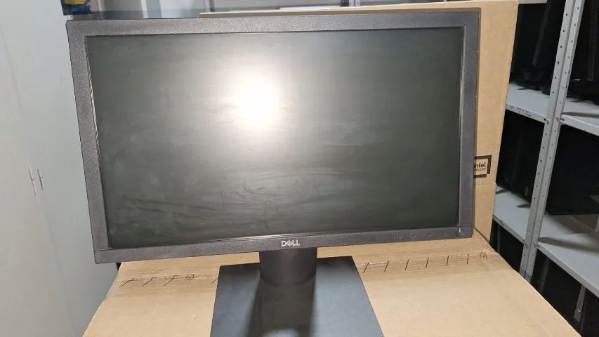 Monitor Dell E1920H 18,5 polegadas VGA e DisplayPort - Foto 3