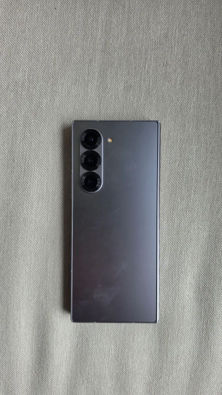 SAMSUNG FOLD 6 - Foto 3