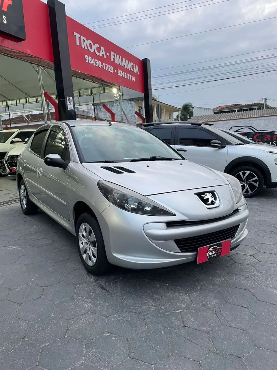 Peugeot 207 Active 1.4 Flex 8V 5P 2015 - Foto 3