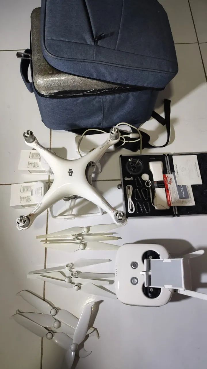 DRONE PHANTOM 4 PRO - DJI
