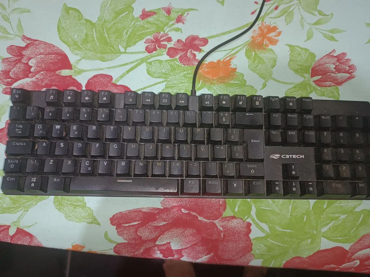 Teclado mecânico 100$