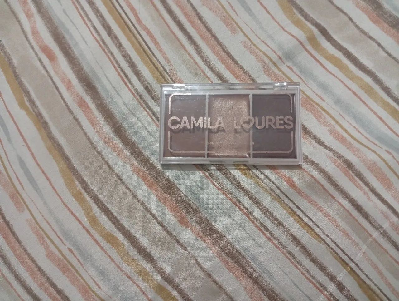 Paleta multifuncional Vult Camila Loures 
