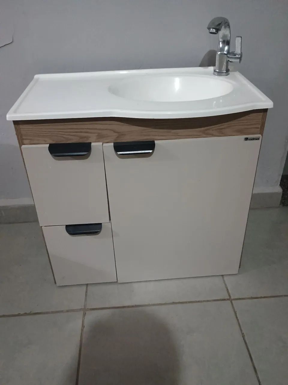 Gabinete pia para banheiro 