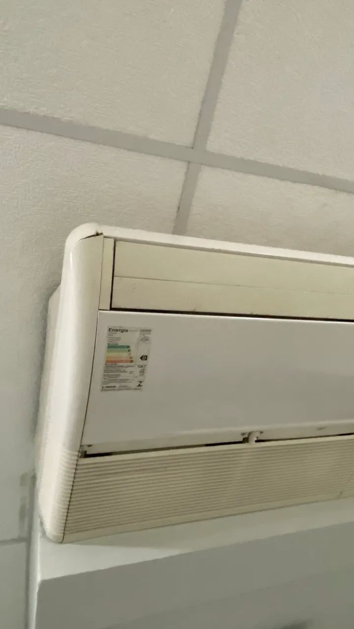 Ar-Condicionado Midea 58.000 BTUs - Completo e Funcionando Perfeitamente