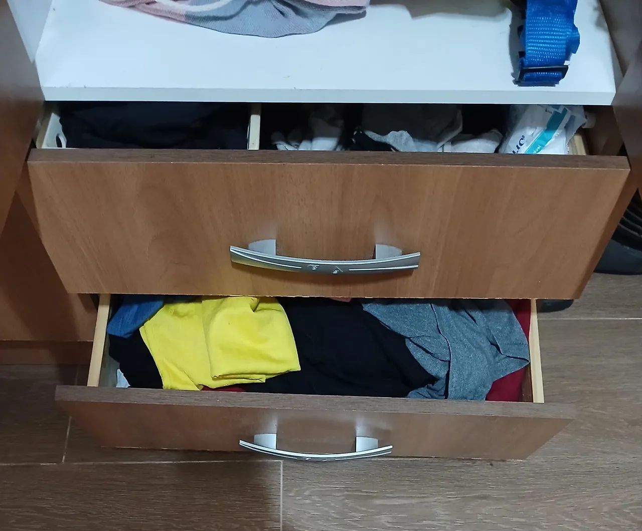 Guarda-roupa 3 portas - Foto 4