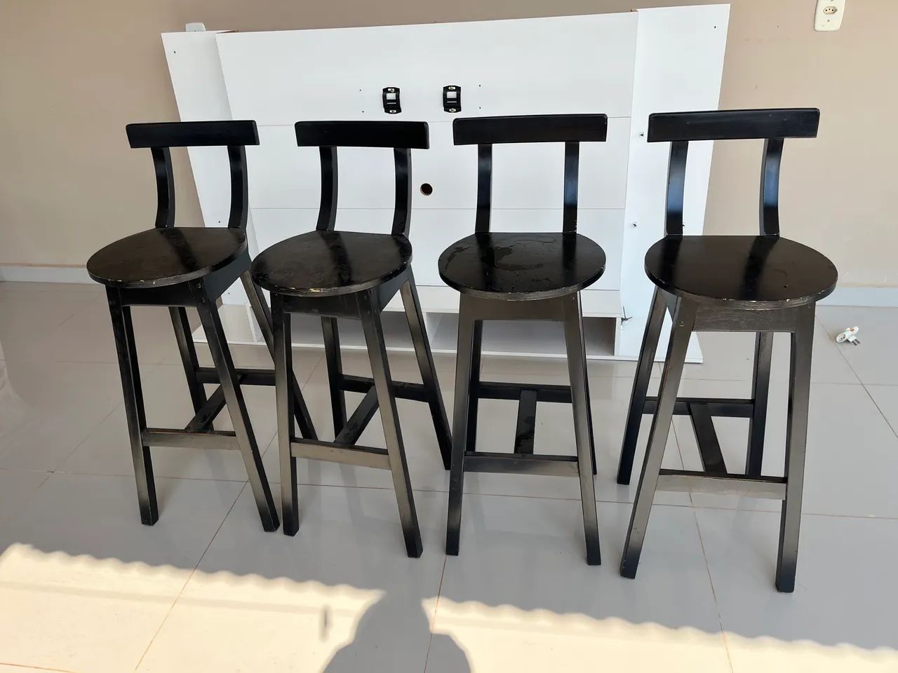 Banquetas de madeira 